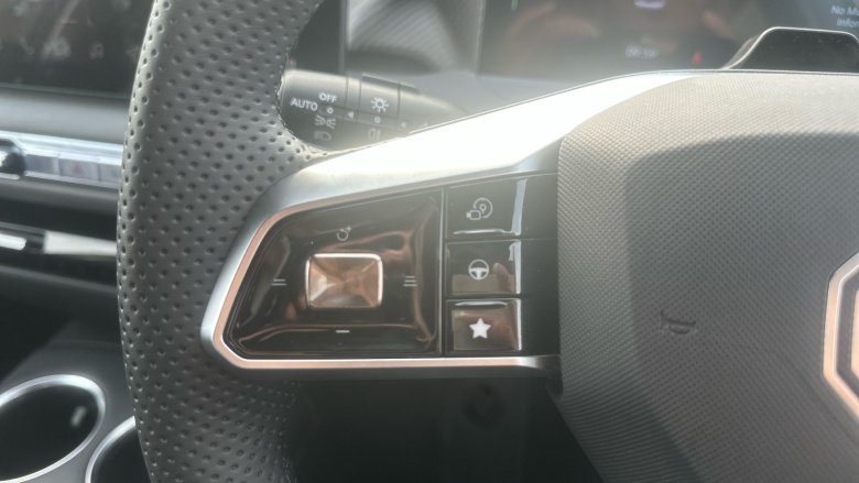 MG MG4 180kW Premium Extended Range 77kWh 5dr Auto Electric Hatchback